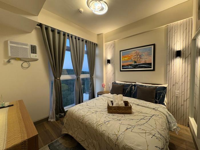 Ocean Garden Villas 7th Floor - Road Side