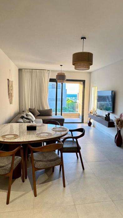 Hacienda white