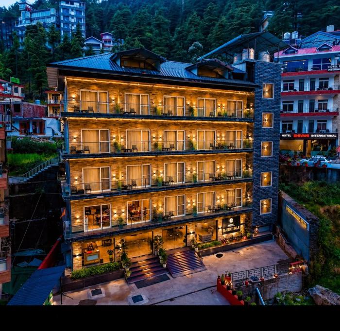 Mclo Classic - #Lavish & Luxury Rooms #Big Parking # Lift #Balcony Rooms # Prime Location # Top Selling # Property of the year #