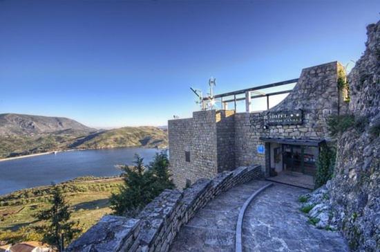 Hotel Tugasa Arco de la Villa