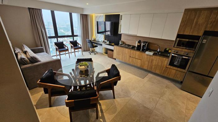 Chapu, Consulate, Expo 3BR-AC-Wifi-Parking-Pool