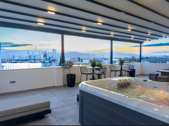 Blue Horizon Residence Panoramic View