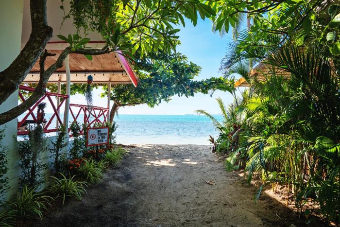 Dream Villa Beachside Sunset