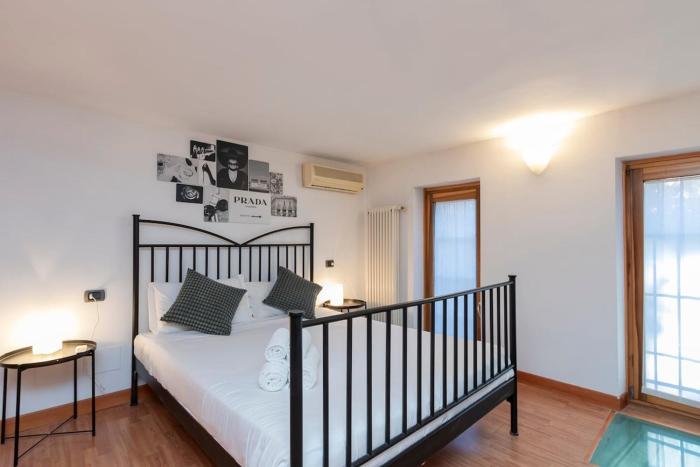Xenia - 4 room apt in Via Zamenhof 21