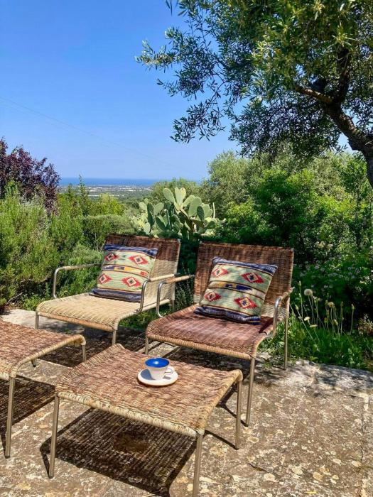 Trullo With Pool In The Hills Near Monopoli