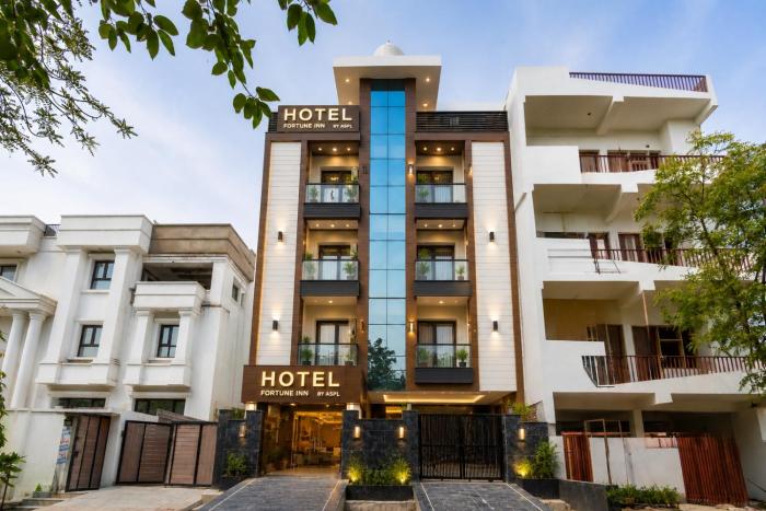 Fortune Inn Sector - 104 By ASPL