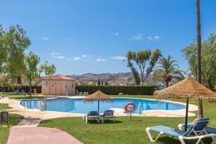 Luxury Mijas Golf, Pool Retreat - Happy Rentals