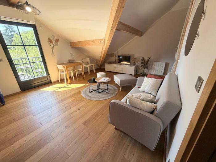 Appartement, 20m du lac Conjux, vue lac