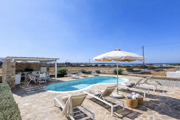 Villa Glyfada, 100m From the Beach