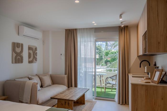 Aura Homes II Residencias y Apartamentos