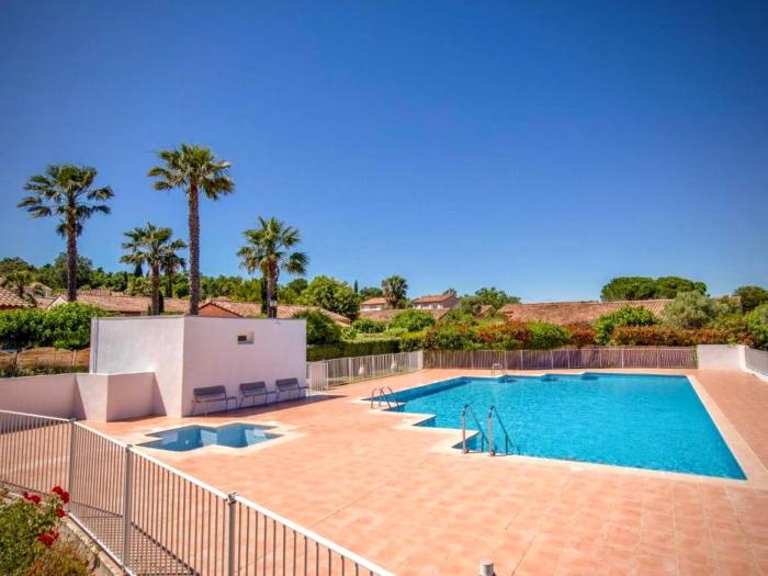 Golf Roquebrune - Maison - piscine - stationnement