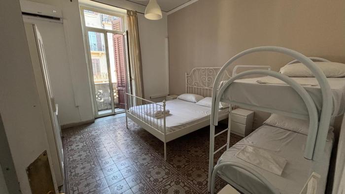Sunset hostel Palermo
