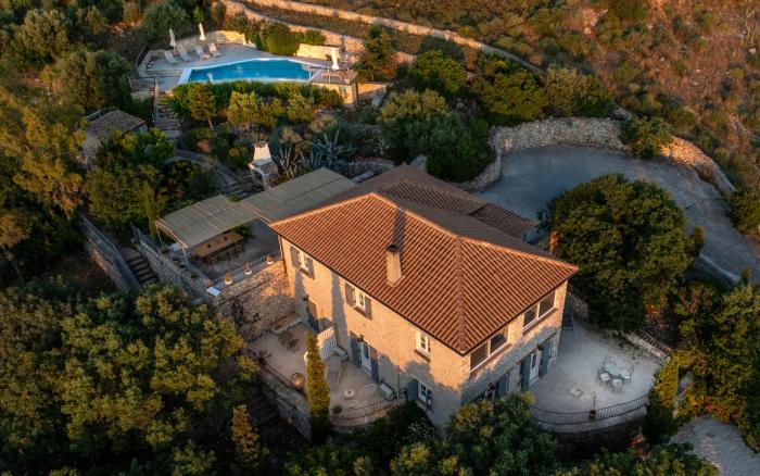 Eyeland Luxury Villa - Your Dream Stay in Zakynthos Managed by Villa Mana Gers