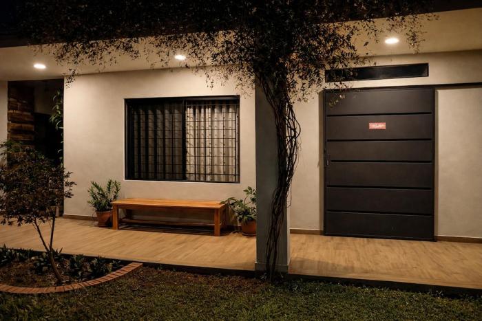 8 Huésped Casa Espaciosa Quincho Piscina Juegos