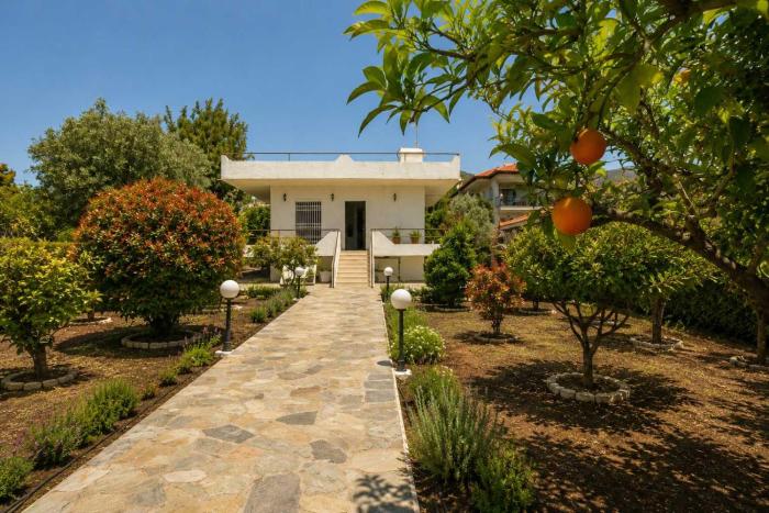 VaiAna country house near Eretria