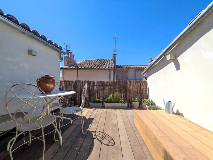 Lou Jauno - Toiture-terrasse plein sud et charme, 5ème, Aix centre