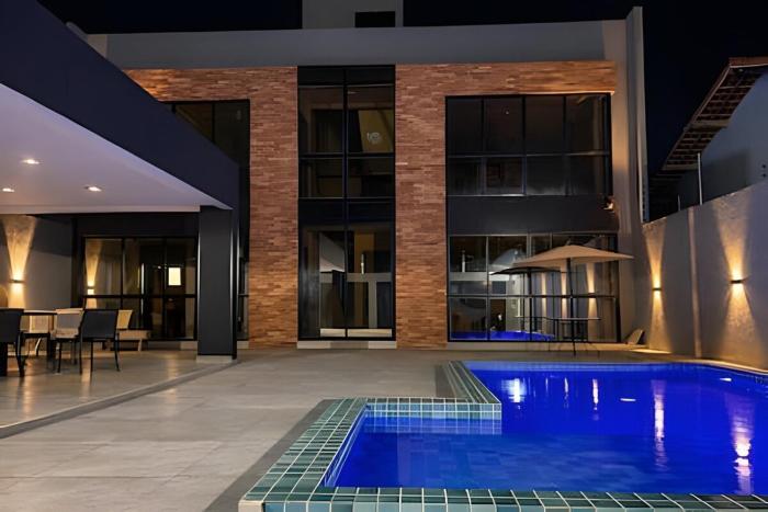 Casa completa climatizada p 8 perto da praia