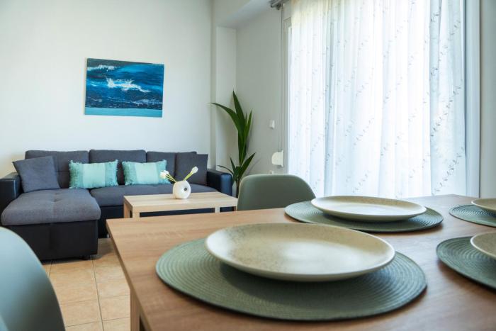 Beach house Mouries-only 100m from the sea