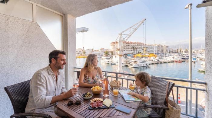 Appartement Vue canal, Empuriabrava, Nausica by Welhomy