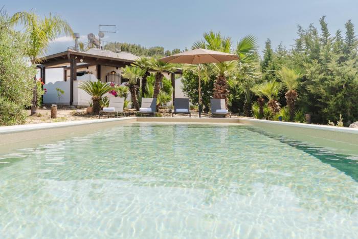 Villa Adele Alcamo, piscina privata e privacy