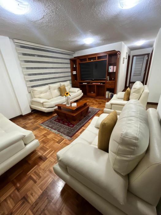Departamento amoblado norte de Quito