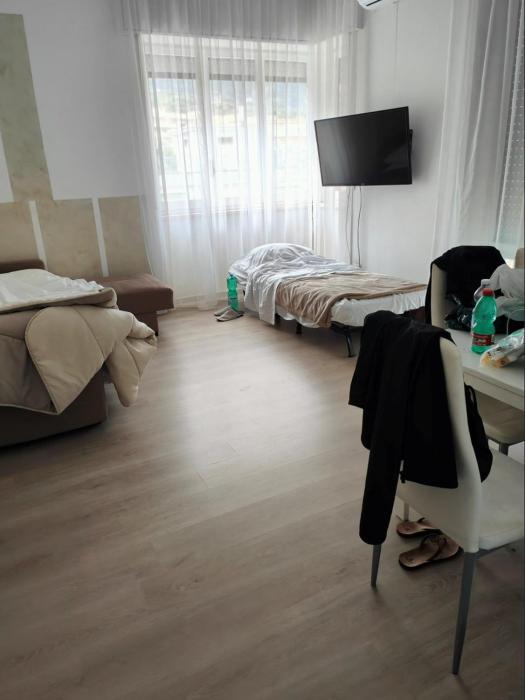 Appartamento confortevole con un letto grande