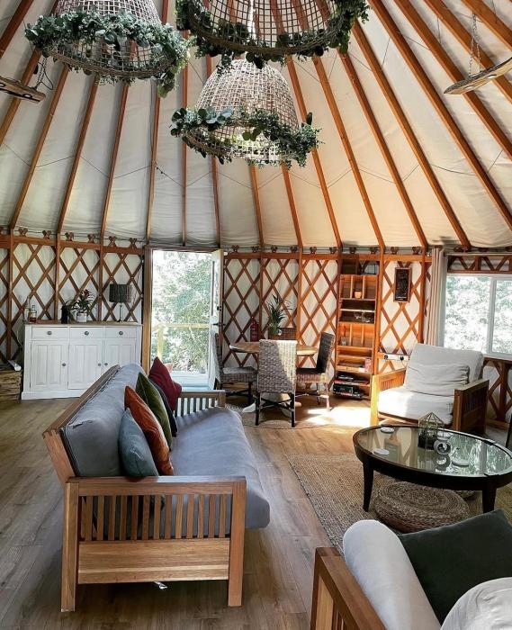 Yurt - The Spinney