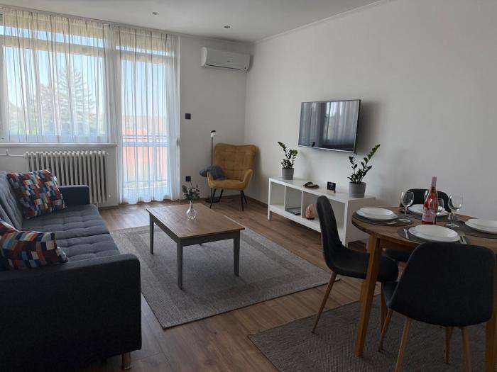 Radnóti Apartman Győr
