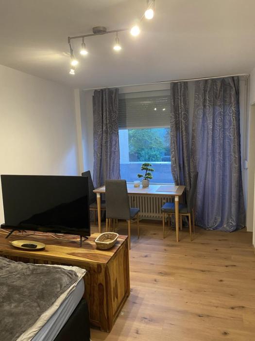 Quiet, cozy apartment near the center
