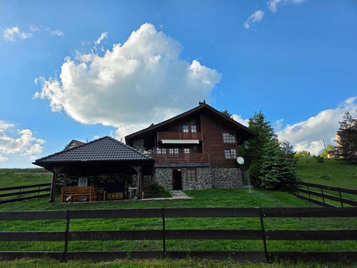 Pine Valley House