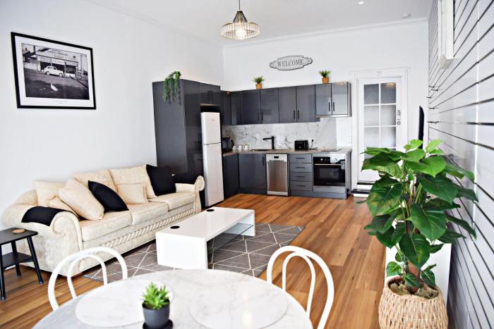 Studio One Art Deco Escape - 5mins to Geelong CBD