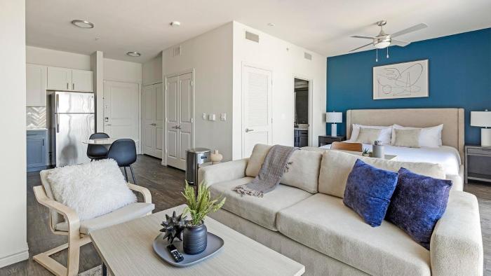 Landing Apartments - Lofts at Sylvan Thirty