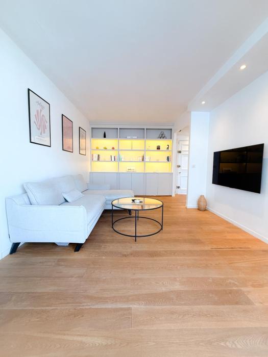 APPT 2P CANNES #AirConditioning #Terrace #Center