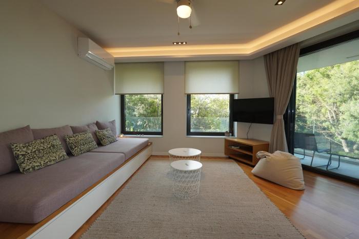 Acropolis Residence #Rooftop#360-Degree City Views #Unoblu