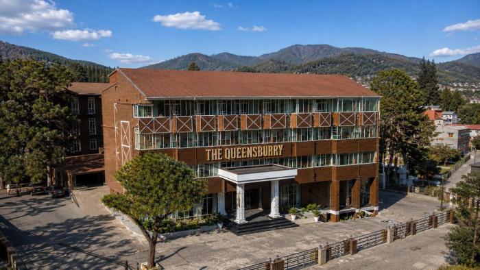 The Queensburry City Hotel