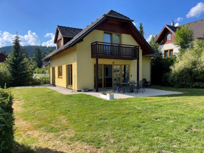 LIPNO Hideaway