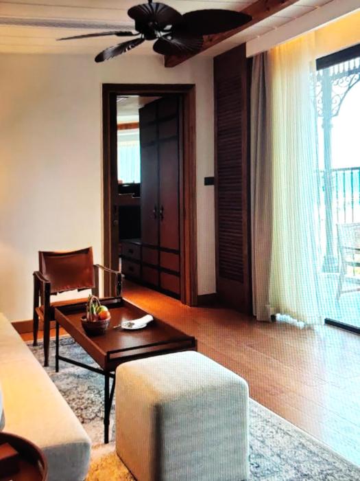 The Yale Suites Beachfront