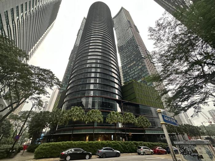 Sky Suites KLCC Twin Tower vibes