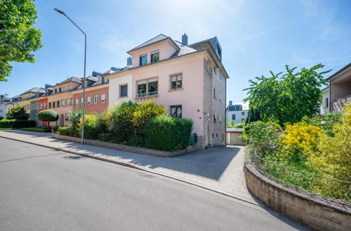 2 bedroom flat Bonnevoie - sleeps 7