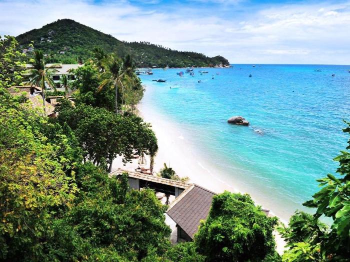 Beach Club Koh Tao