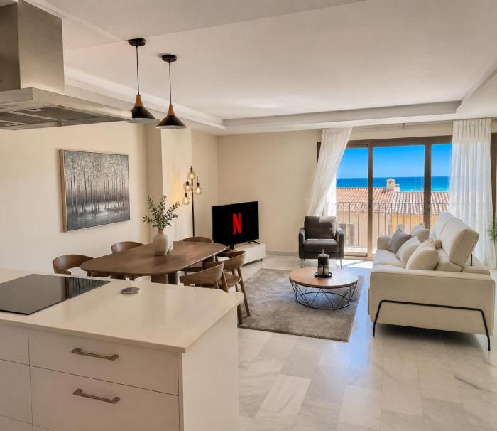 Marina View Escape - 2 Bedrooms