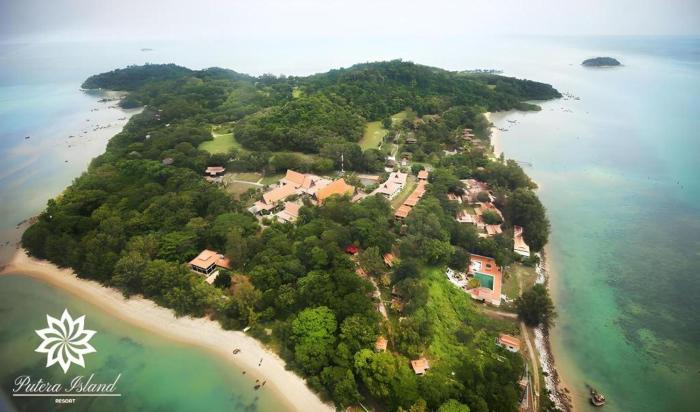 Putera Island Resort