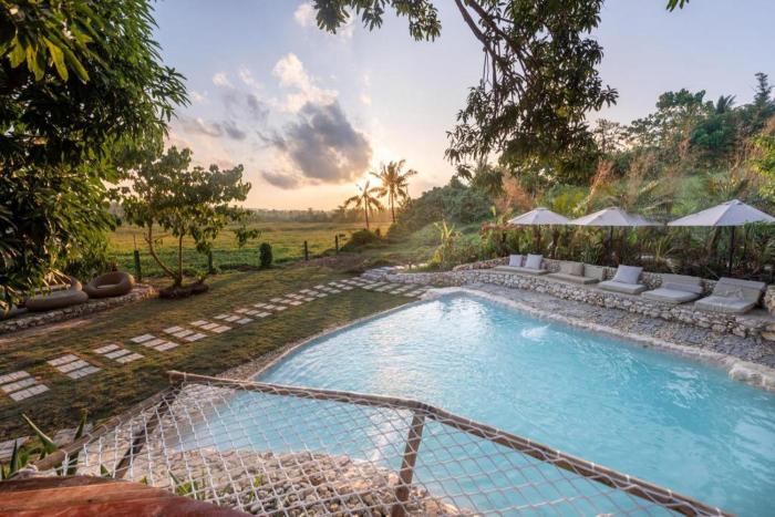 The hillside resort siargao