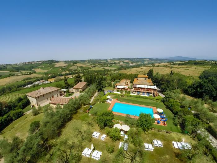 Villa per 26-30pax piscina & AC