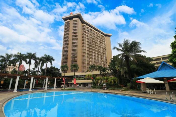 Century Park Hotel
