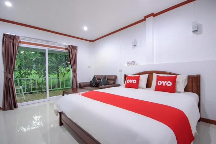 OYO 75353 Loy Chalet Resort