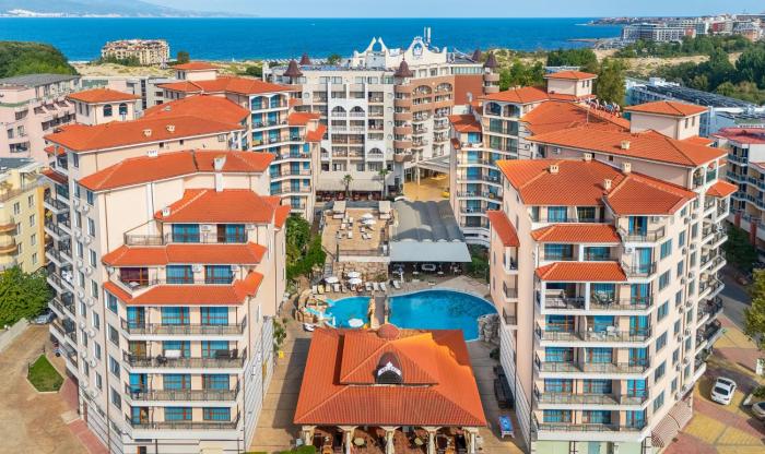 Stylish Holiday Apartments in Karolina