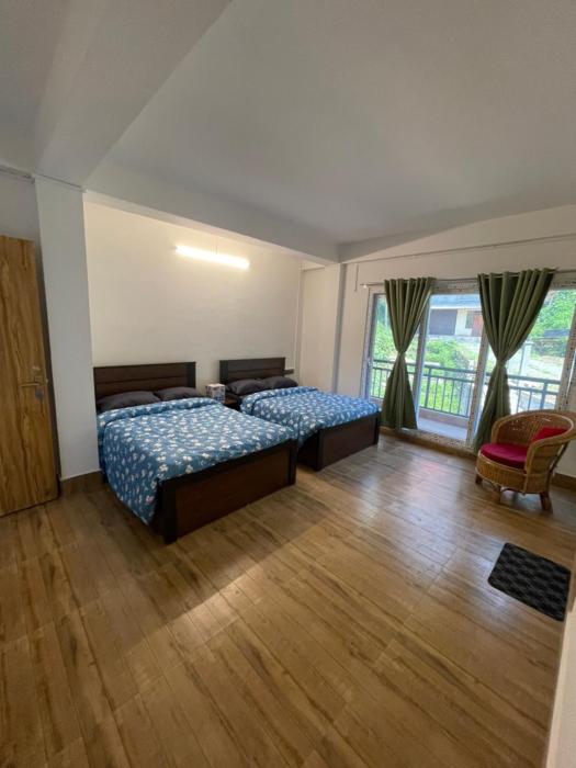 Aryatara homestay