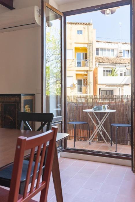 NJ Turia Park Gardens apartment by Invalencia