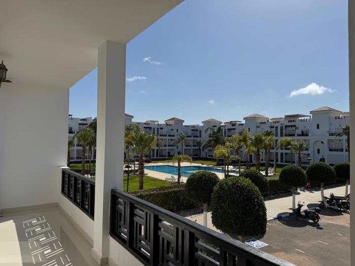 Super 2 Bedroom Apartment For Families Only
